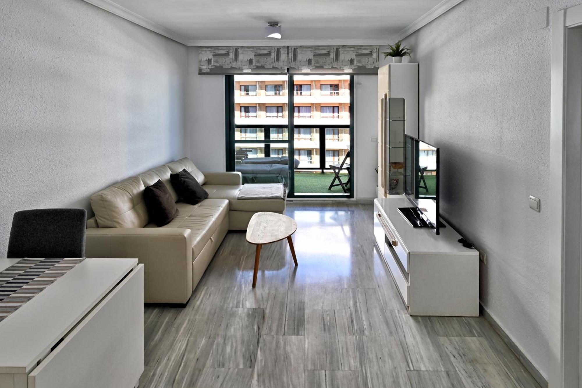 Love Rent4 Malaga Playa Del Bajondillo Torremolinos Ngoại thất bức ảnh